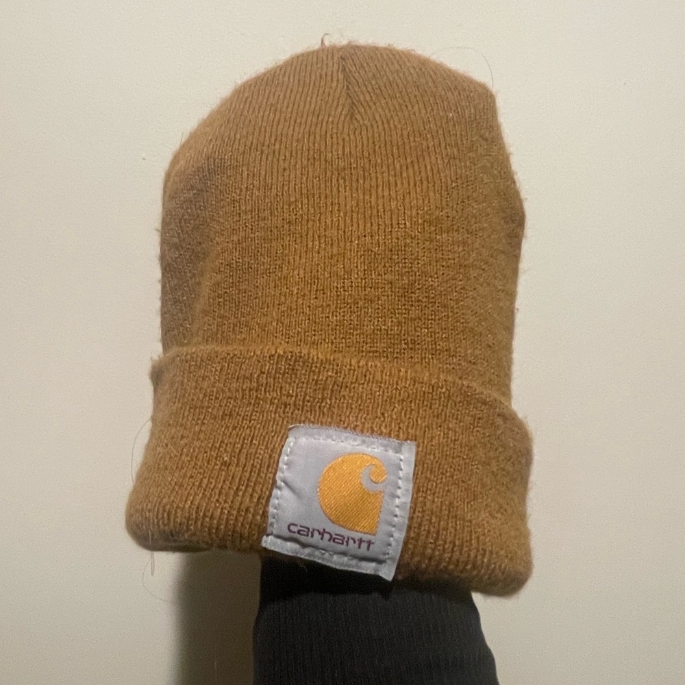Carhartt brown beanie